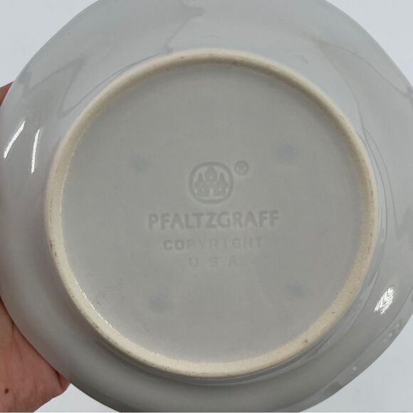 ~Pfaltzgraff Vintage Blue Rose Pattern Creamer Pitcher and Plate Set - Picture 8 of 10